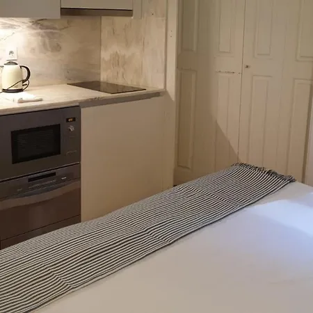 아파트 시티브레이크-아파트먼츠 칼데이레이루스