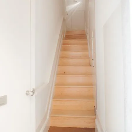 아파트 시티브레이크-아파트먼츠 칼데이레이루스 *